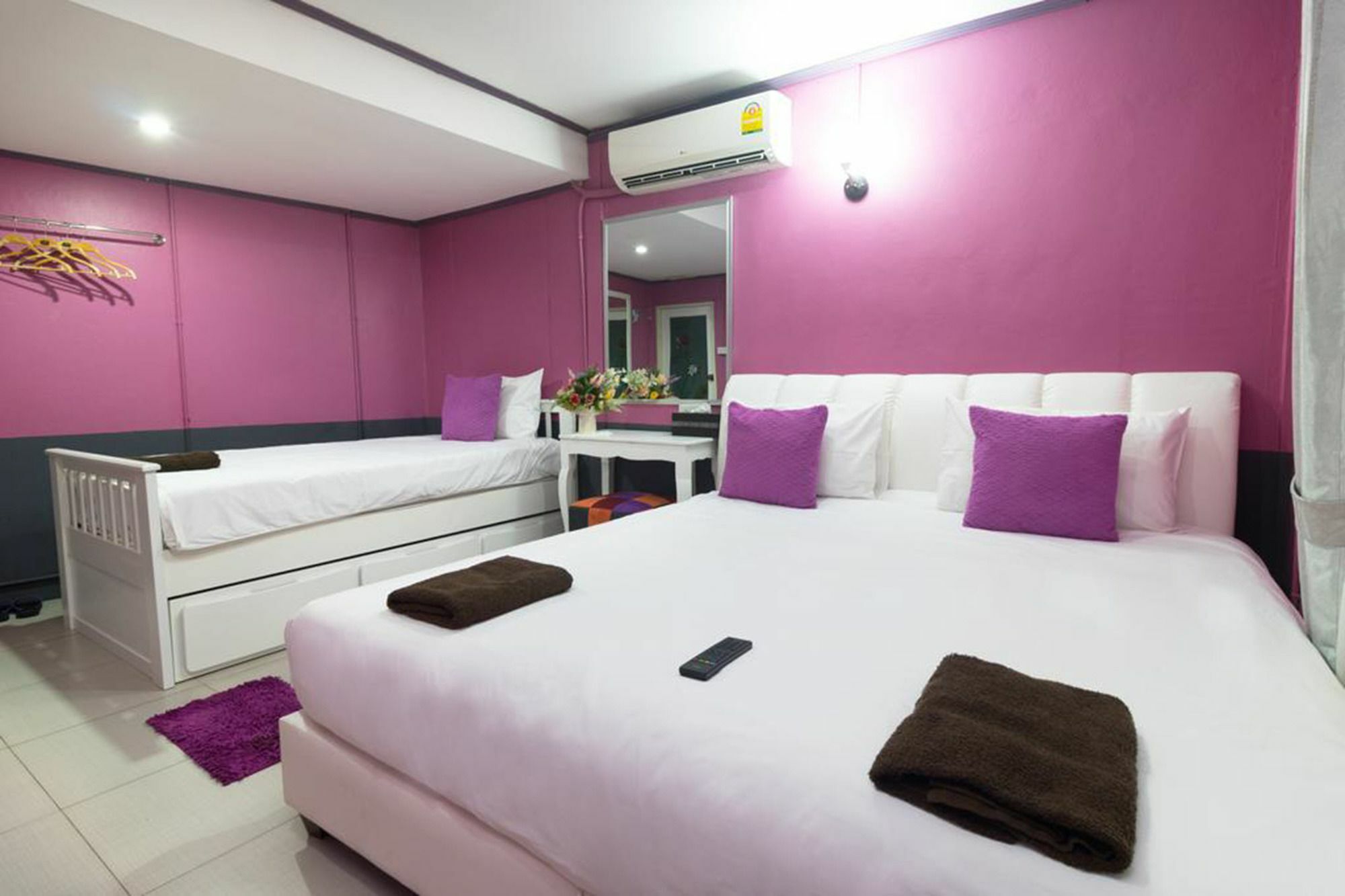 Khunnai House Chiang Mai Hotel Bagian luar foto
