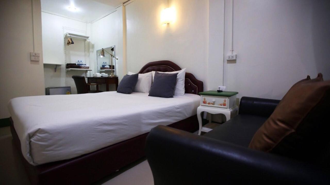 Khunnai House Chiang Mai Hotel Bagian luar foto