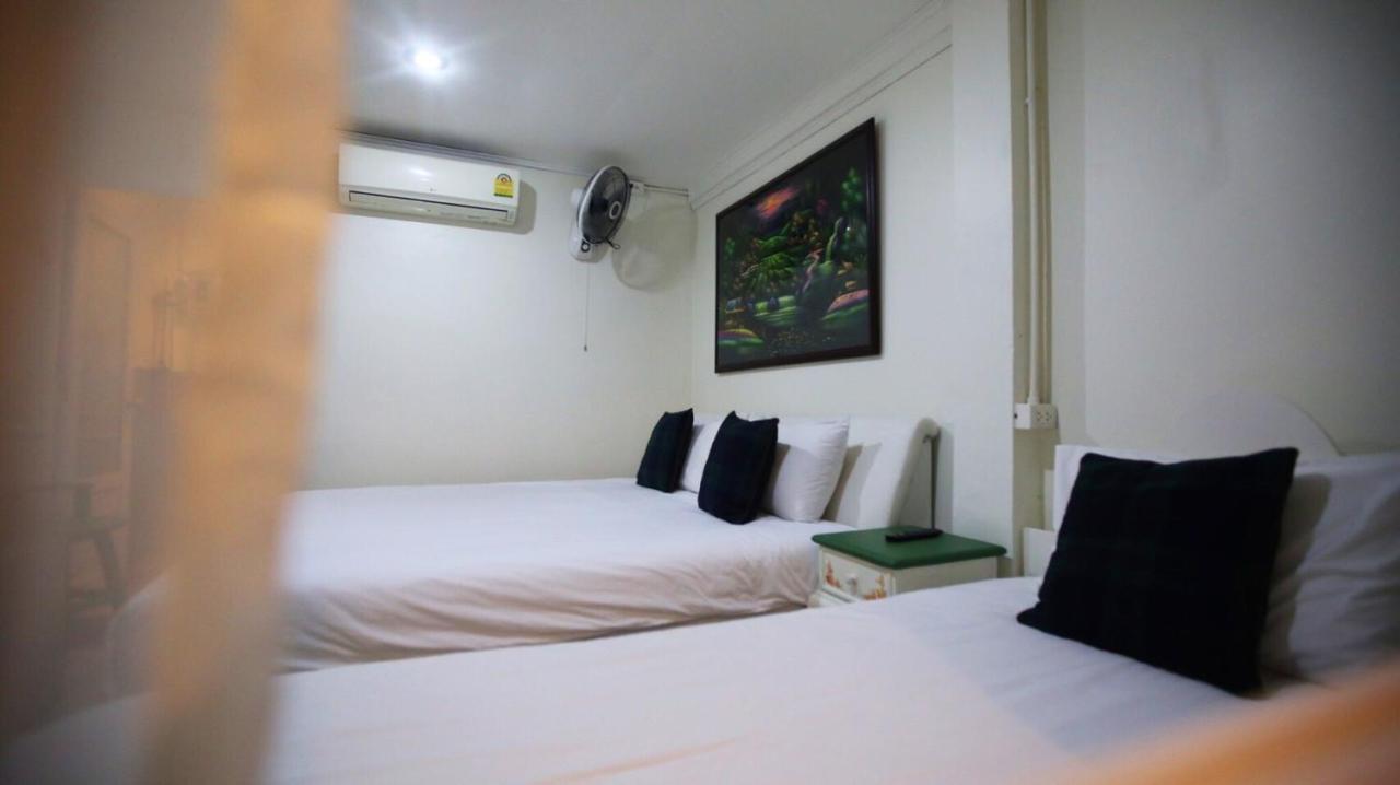 Khunnai House Chiang Mai Hotel Bagian luar foto